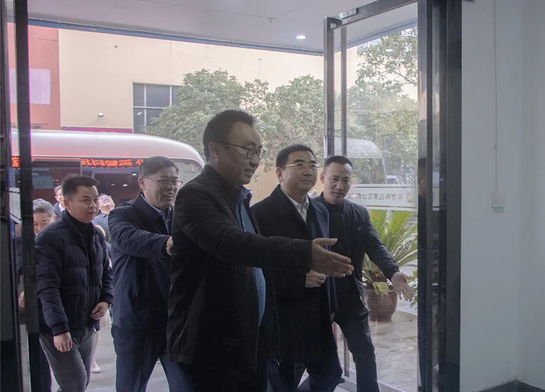 九江市市委副書記、市長(zhǎng)蔣文定來英智科技調(diào)研督導(dǎo)“五經(jīng)普”工作！